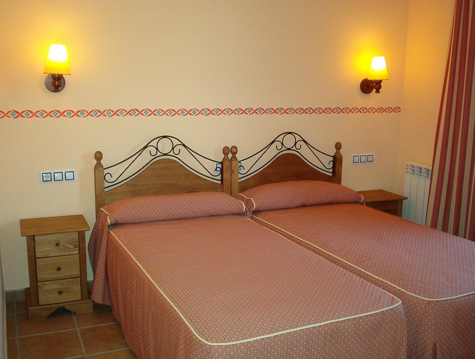 Hotel Valdevecar Albarracín Quarto foto